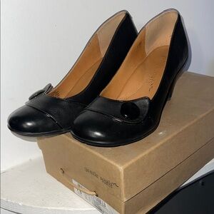 Gentle Souls Black Women's Shoes